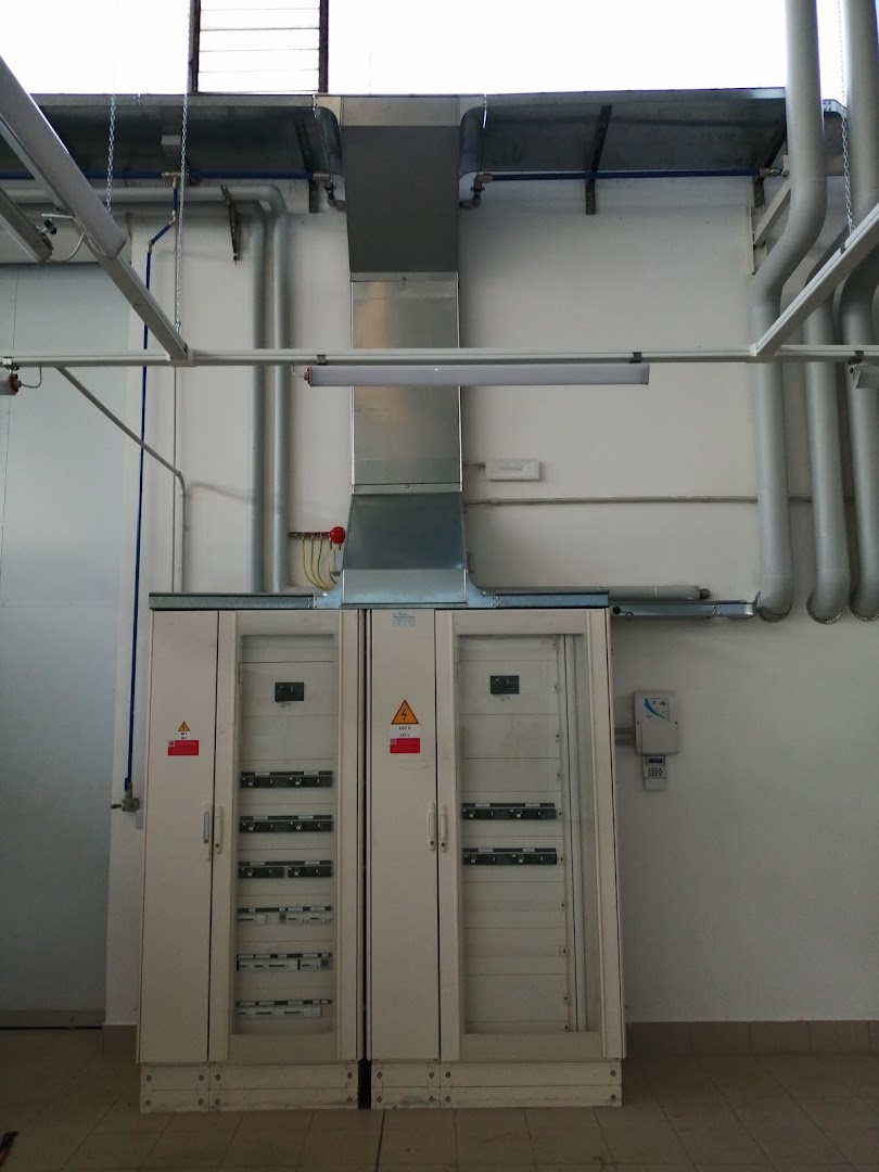Carma Impianti Elettrici — Foto 8
